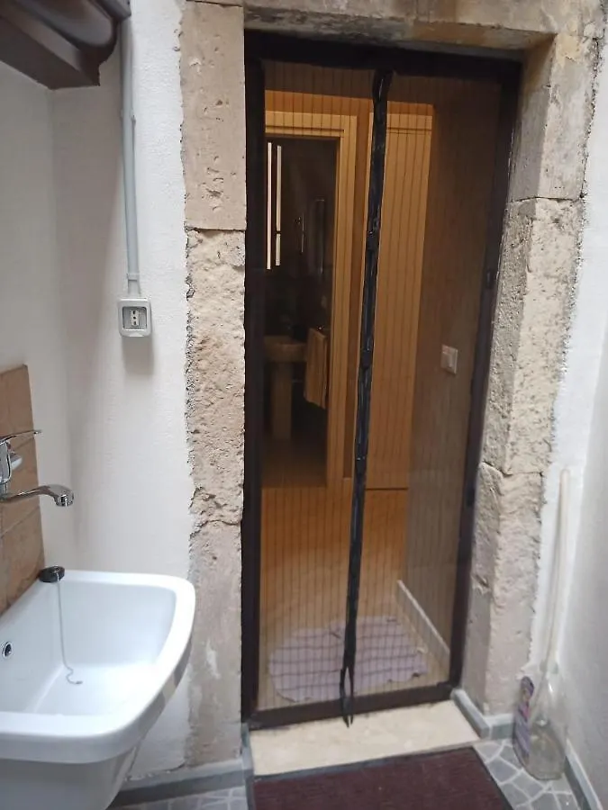 Cortile Pantaleone Holiday Home Catania
